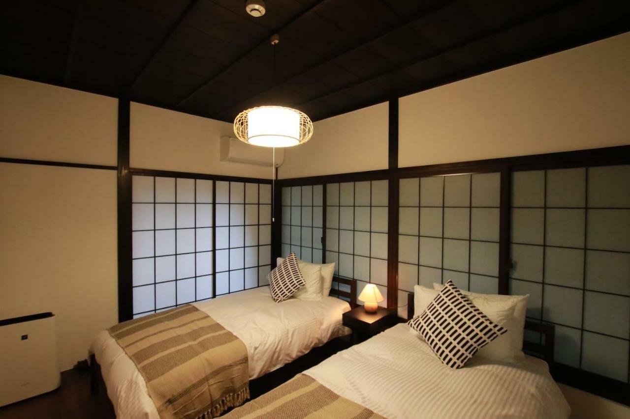 Yamaguchi House Annex, Private House With Onsen Villa Hakone Bagian luar foto